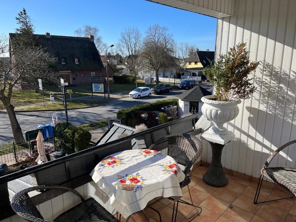 Cafesahne U Pension Dranske Eksteriør billede